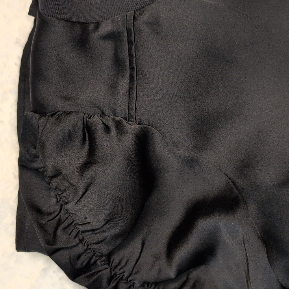 DR2 Black Satin Blouse Size Medium - Picture 8 of 9